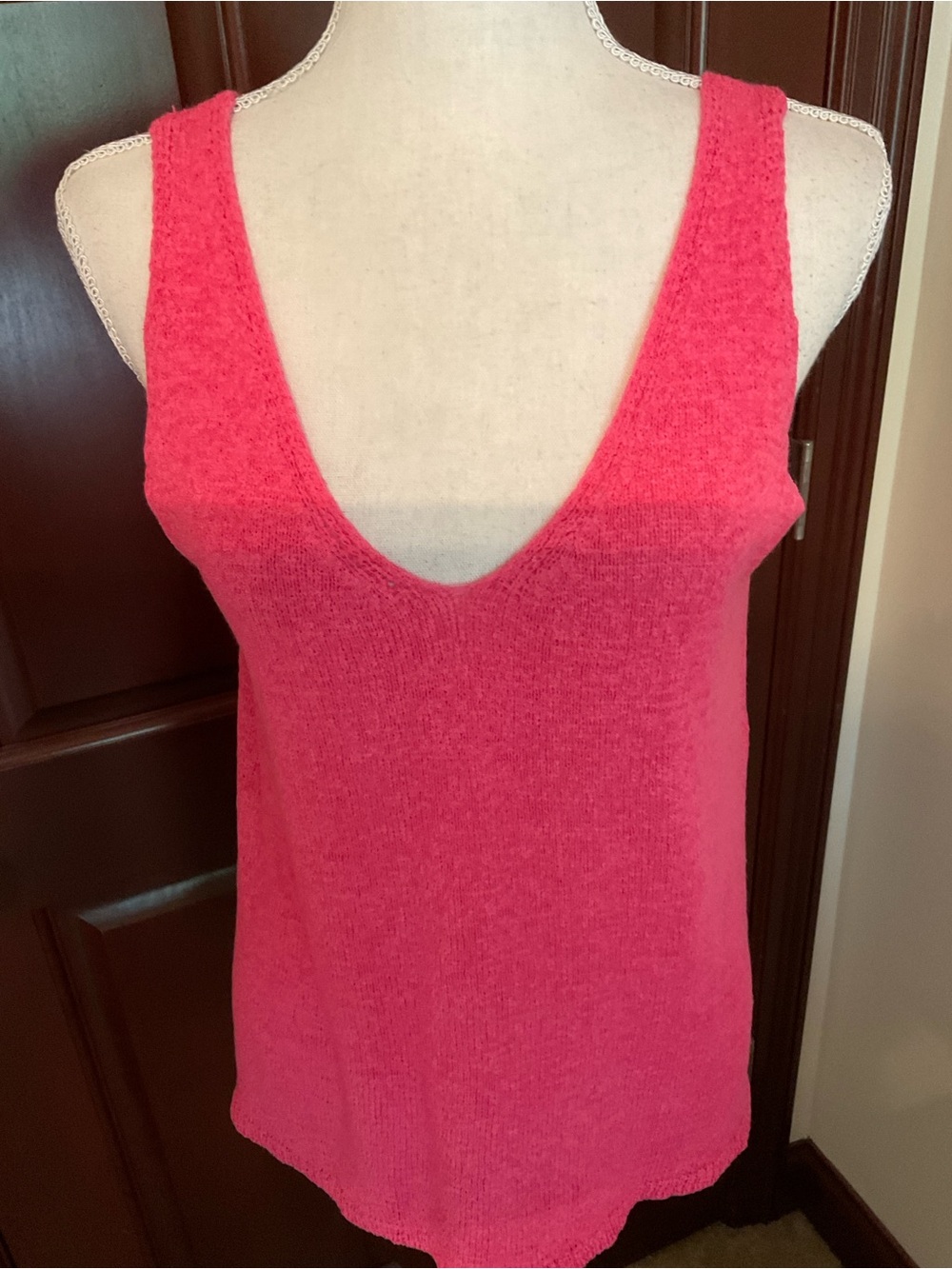 Blu Pepper Hot Pink Tank Top. Sz. Large
